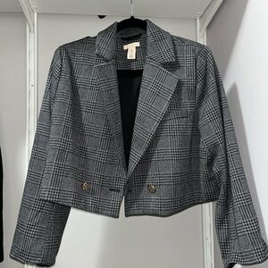Cropped plaid blazer!